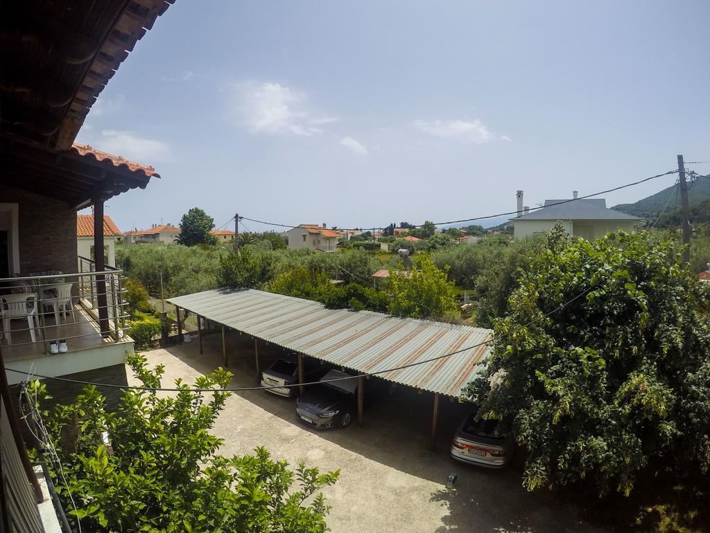Ioannis Avrades Apartments Agiokampos Exterior foto