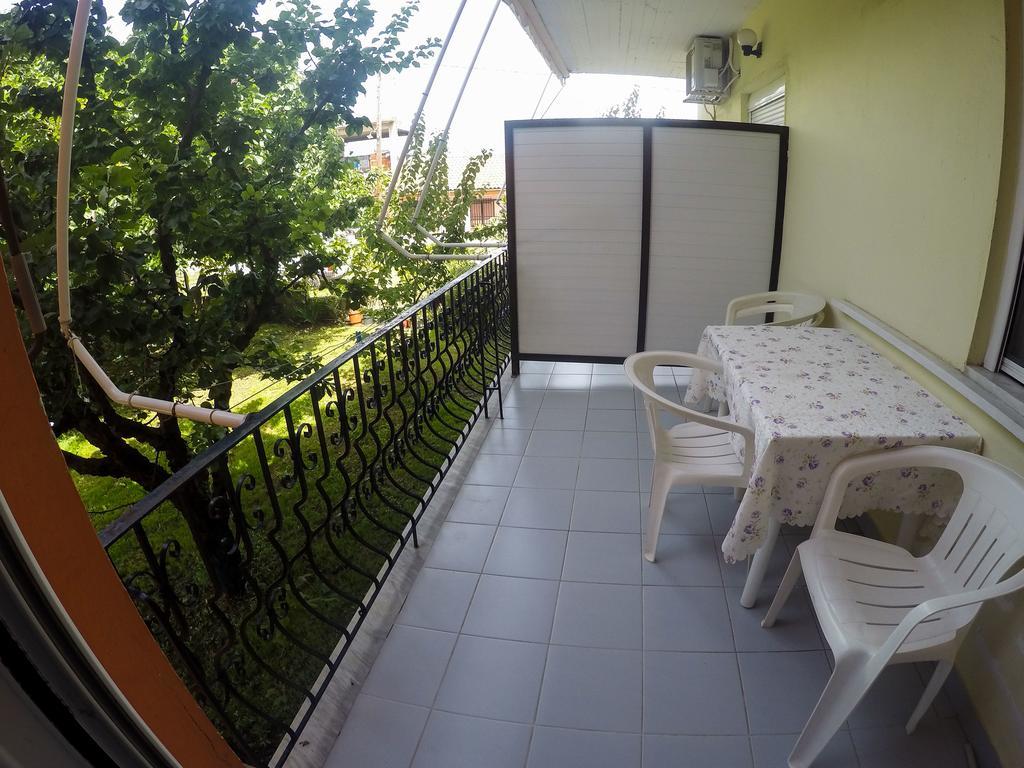 Ioannis Avrades Apartments Agiokampos Exterior foto